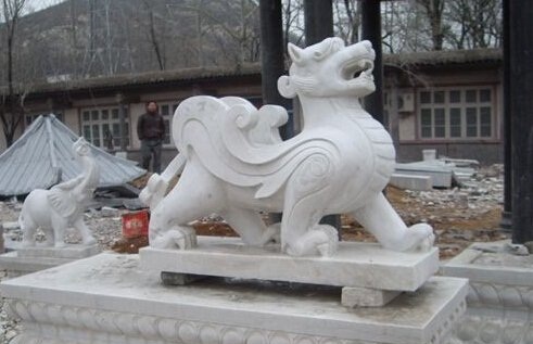 雪花青雕塑.jpg 雪花青雕塑.jpg